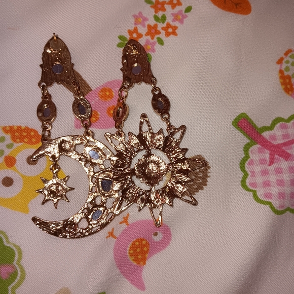 Celestial~Sun & Moon Whimsigoth Pink Blue Crystal Dangle Earrings - Picture 5 of 11